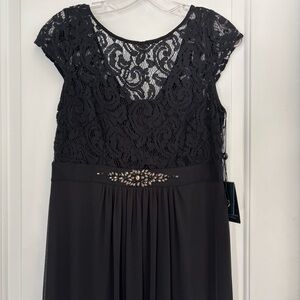 Adrianna Papell Black Lace Maxi Dress